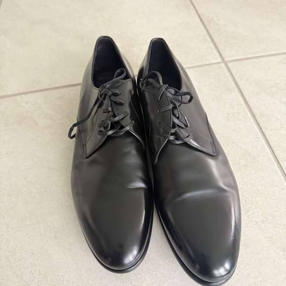 Dolce & Gabbana Black Leather Oxford Dress Shoes – Men’s Size 10, Made in Italy main image 4